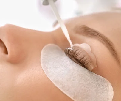 réhaussement de cils à La Roche-Posay près de Châtellerault dans la Vienne 86